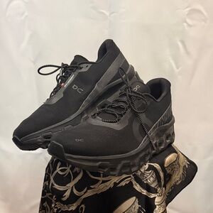 On Running Men's Black Athletic Sneakers